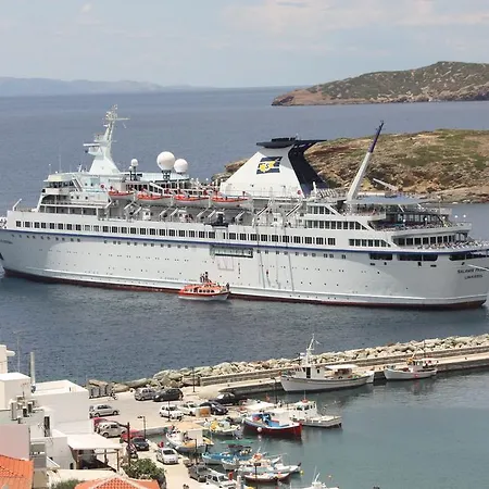 Bella Vista 아파트호텔