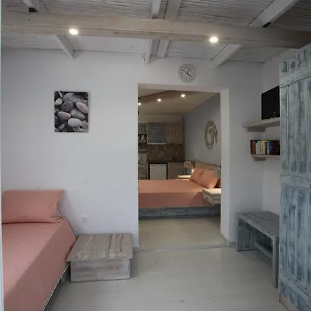 Aparthotel Bella Vista Batsi (Andros)