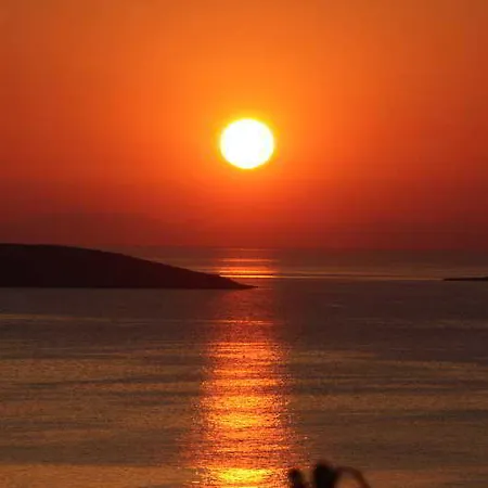 Aparthotel Bella Vista Batsi (Andros)
